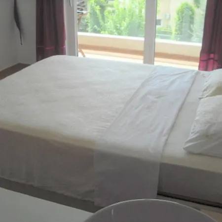 Babylon Bliss 3 Bed 3 Bath Duplex With Private Pool Apartment Side