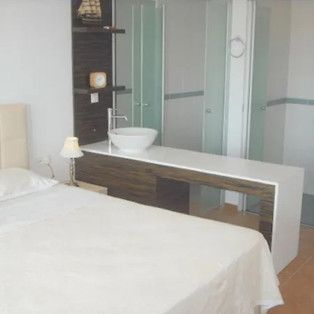 Babylon Bliss 3 Bed 3 Bath Duplex With Private Pool *