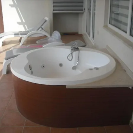 Babylon Bliss 3 Bed 3 Bath Duplex With Private Pool